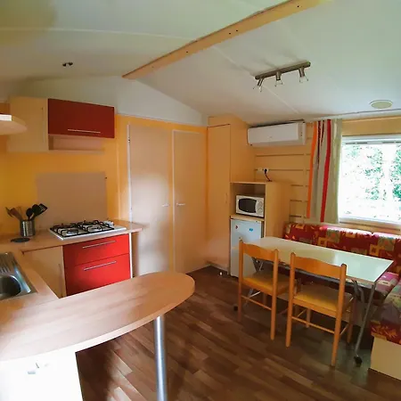 Le Rural- 3 Etoiles Camping