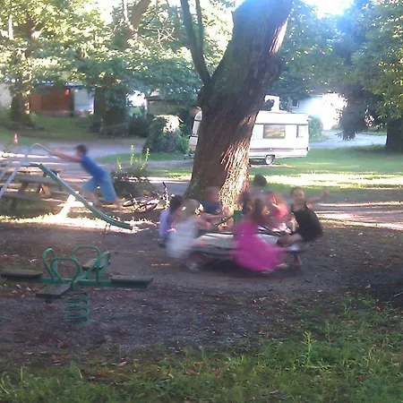 Camping Le Rural Tibiran-Jaunac